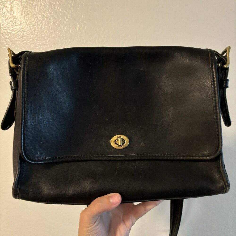 VINTAGE COACH BLACK LEATHER SPECTATOR BAG with BRASS HARDWARE